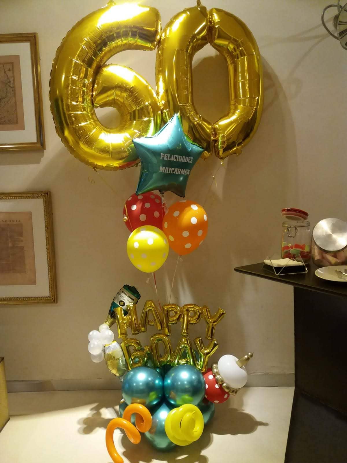 Bouquet Arreglo personalizado Globos Cumpleaños 60